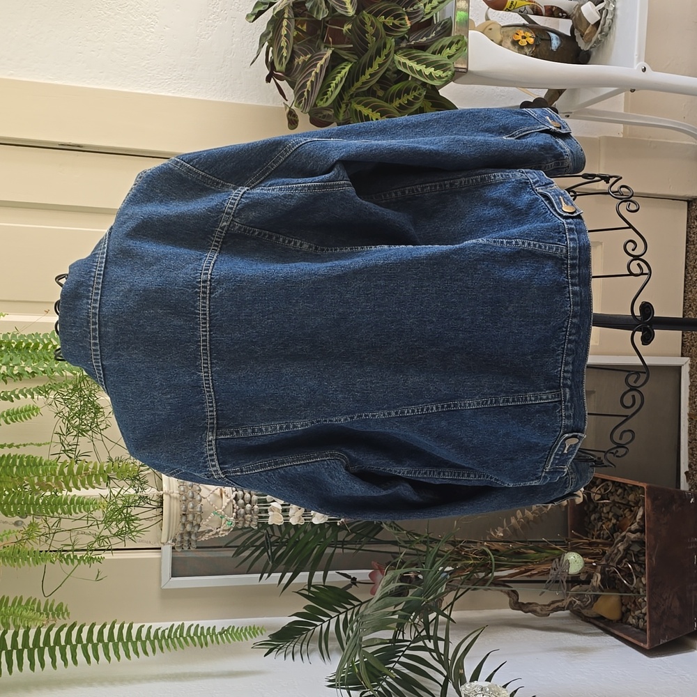 Jean jacket - Picture 2 of 4